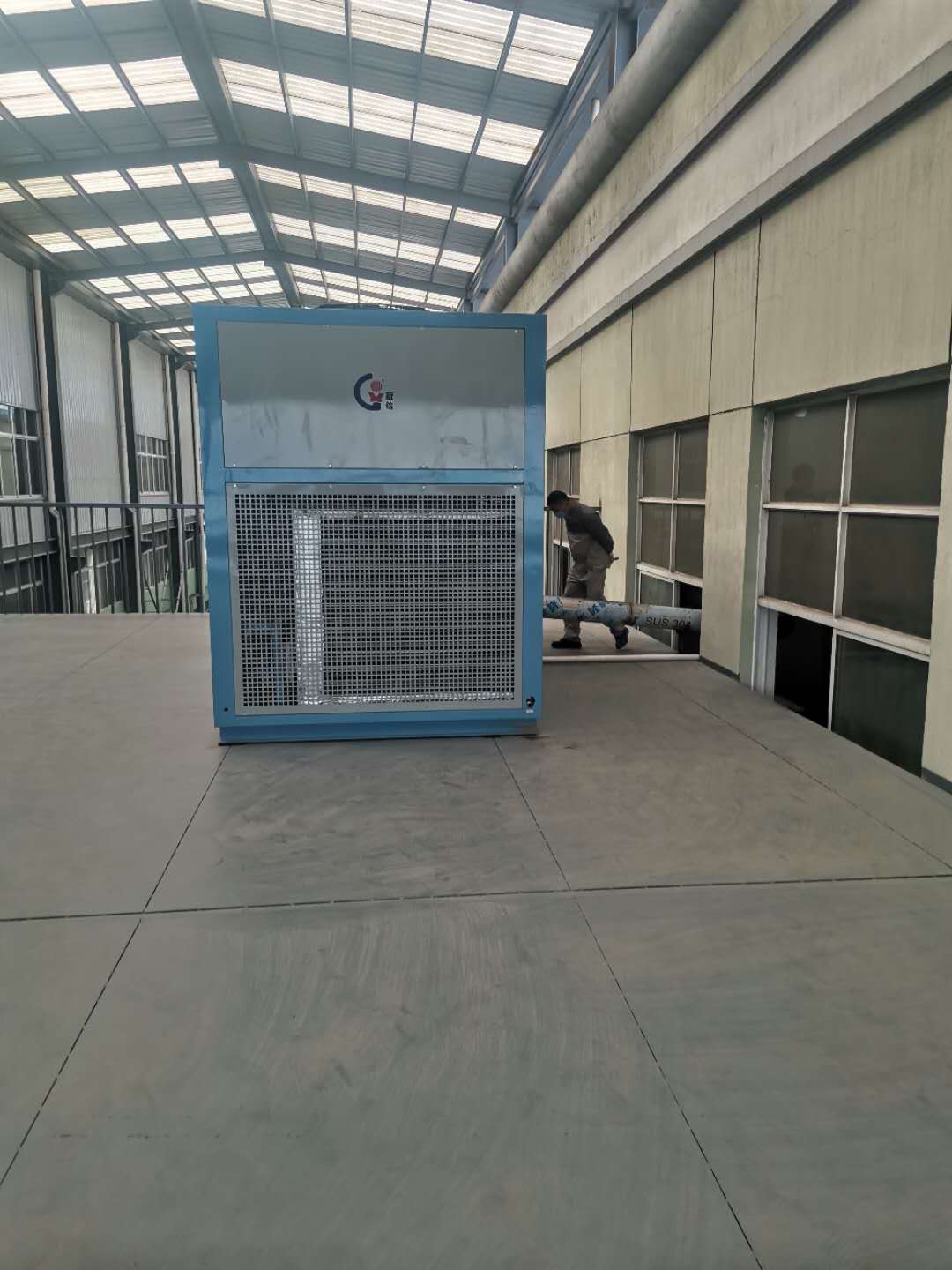 恒温除湿冷风机(图2) 恒温除湿冷风机(图2)